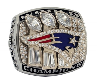 New England Patriots Super Bowl XXXIX Championship Ring (2004 Season)